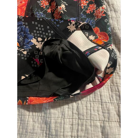 Guess Dress Womens Size 4 NWT Black Floral Sleeveless Mesh Panel Short Bodycon - Picture 6 of 7